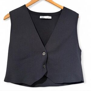 Zara Elegant Black Sleeveless Blouse
